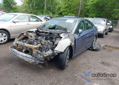 2015 Subaru Legacy 2.5I Limited z USA, uszkodzony, nr VIN 4S3BNAL61F3025528